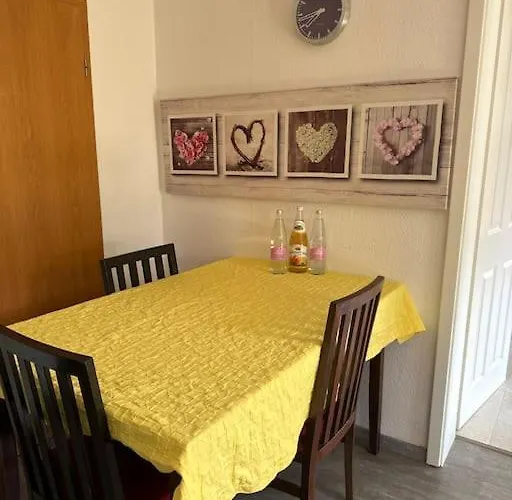 Schurwaldwohnung * Adelberg